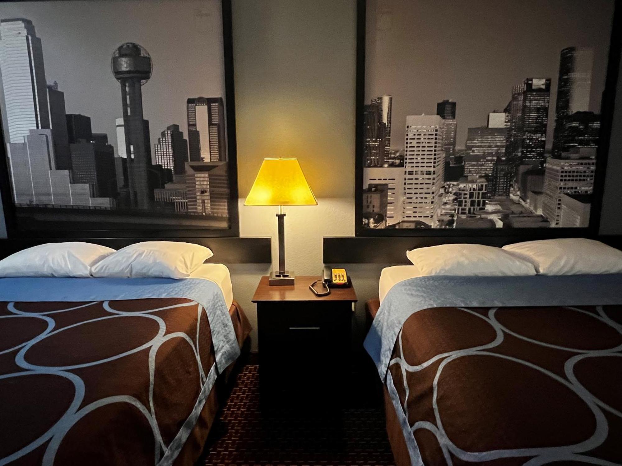 Super 8 By Wyndham Center Motel Ngoại thất bức ảnh