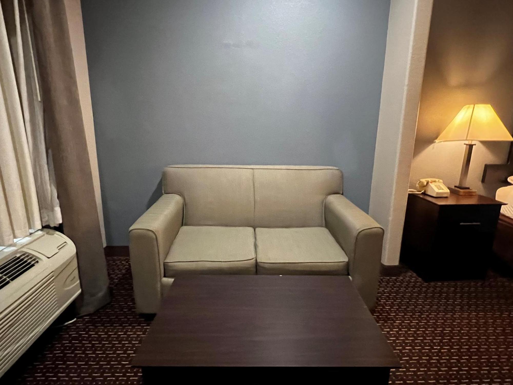 Super 8 By Wyndham Center Motel Ngoại thất bức ảnh