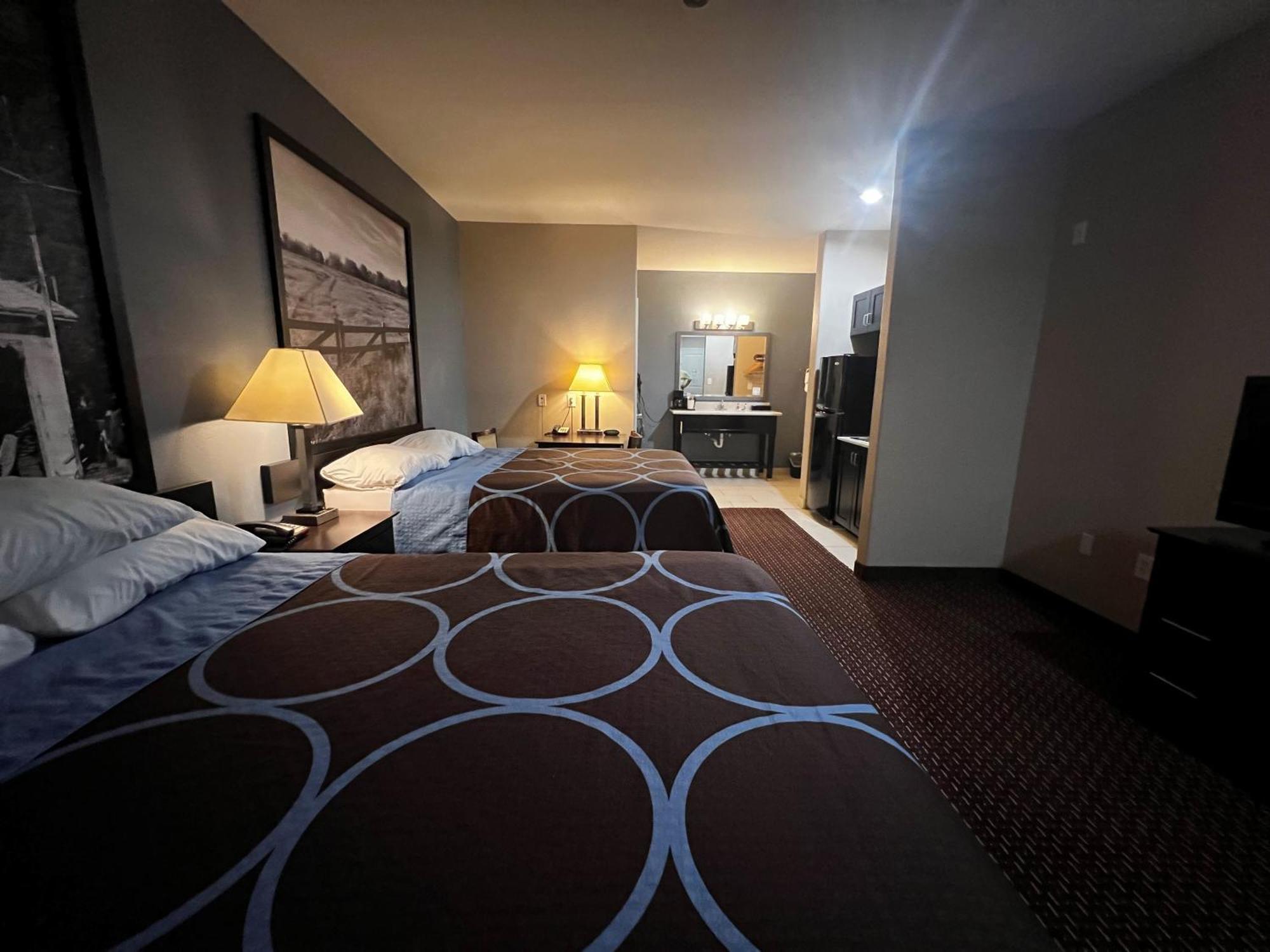 Super 8 By Wyndham Center Motel Ngoại thất bức ảnh
